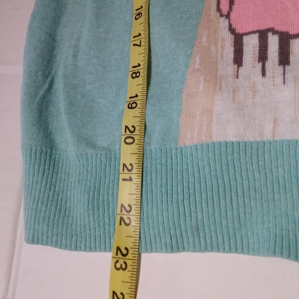 WELL WORN Holiday Sweater Women's Llama Hoodie. Size L - Picture 10 of 11
